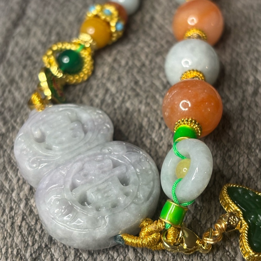 Multicolor Jadeite Beaded Necklace - Picture 3 of 8